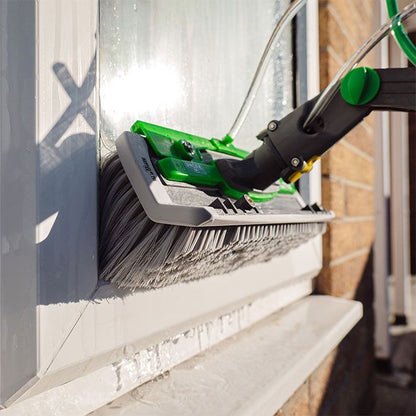 Brosse courbée nLITE non fleurée